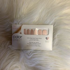 COLOR STREET - AT THE PLAZA